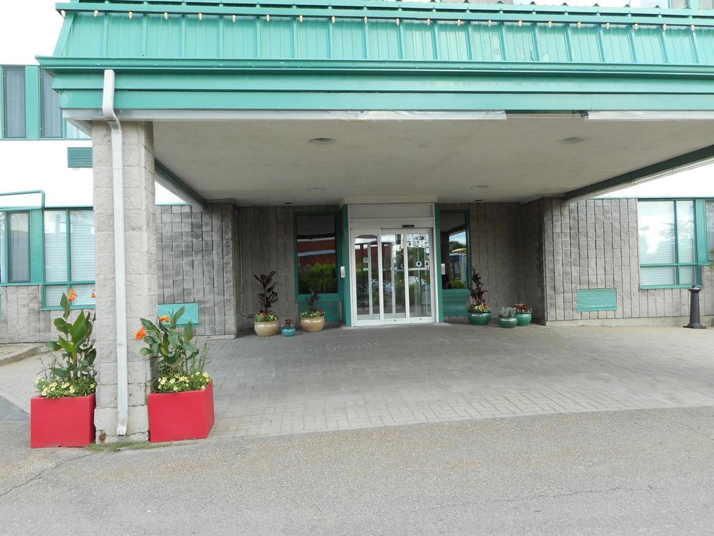 Repotel Aeroport Quebec Exterior photo