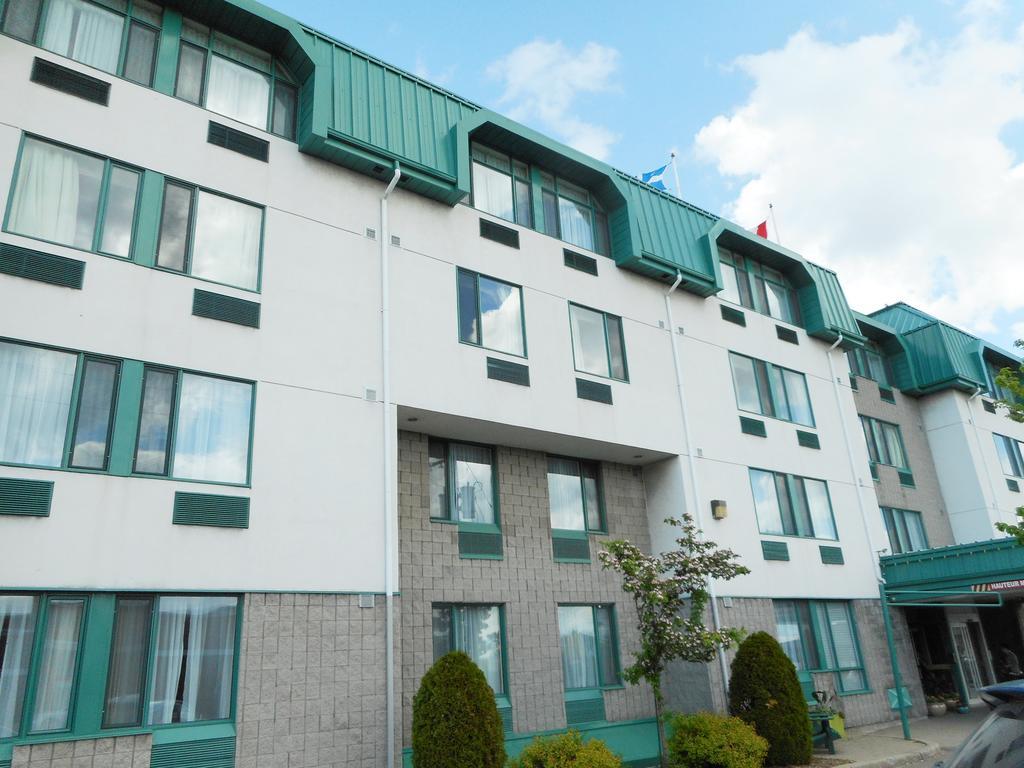 Repotel Aeroport Quebec Exterior photo